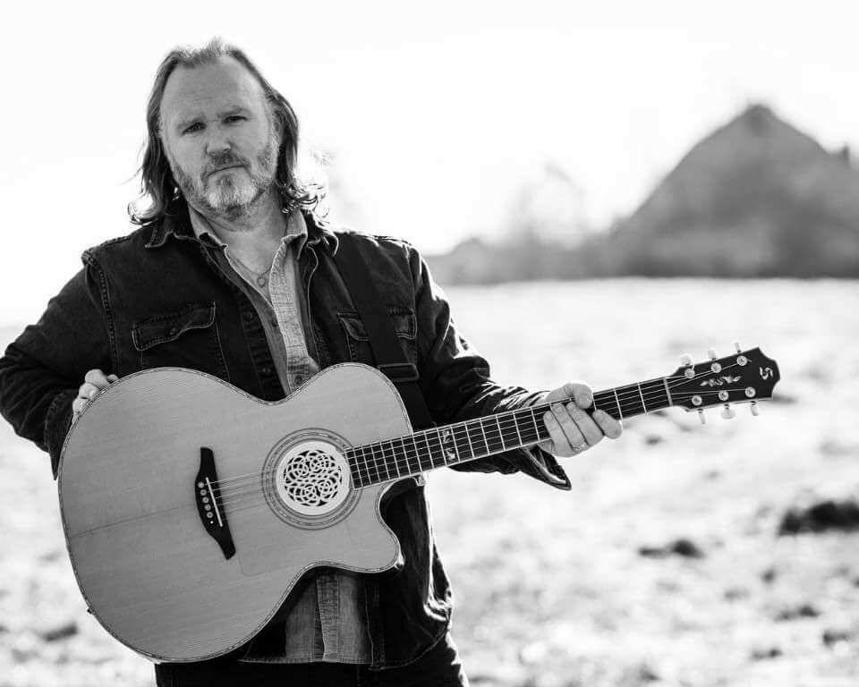 Charlie A’Court (D) 8x10L – 1